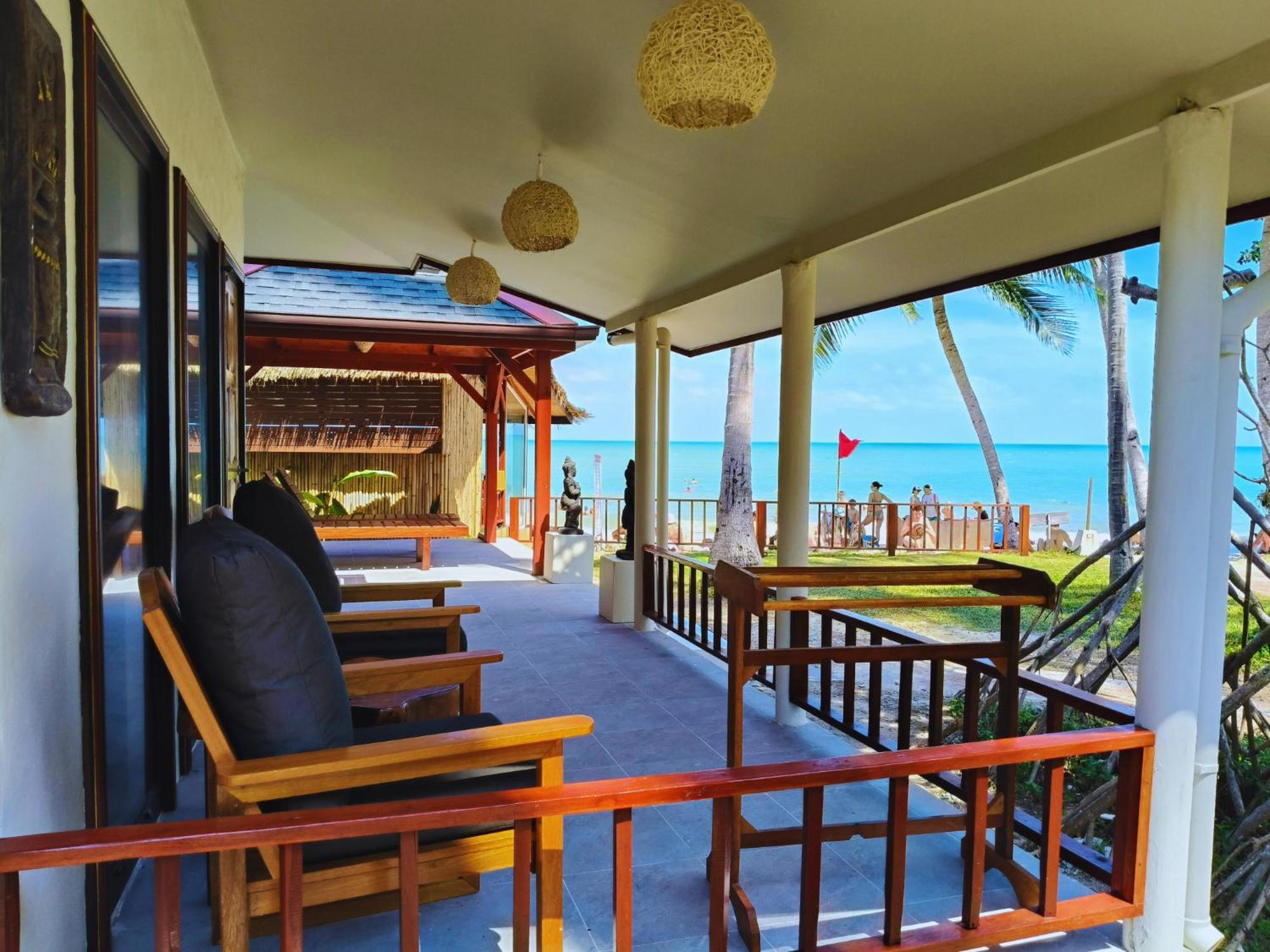 Crystal Bay Yacht Club Beach Resort Lamai Beach  Exterior foto