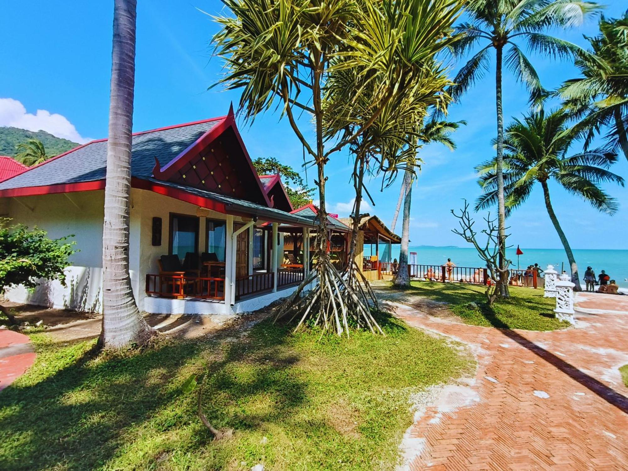 Crystal Bay Yacht Club Beach Resort Lamai Beach  Exterior foto