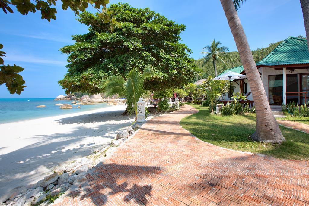 Crystal Bay Yacht Club Beach Resort Lamai Beach  Exterior foto