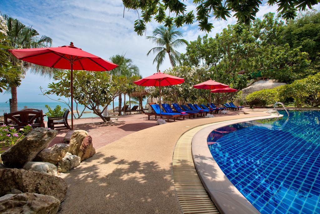 Crystal Bay Yacht Club Beach Resort Lamai Beach  Exterior foto