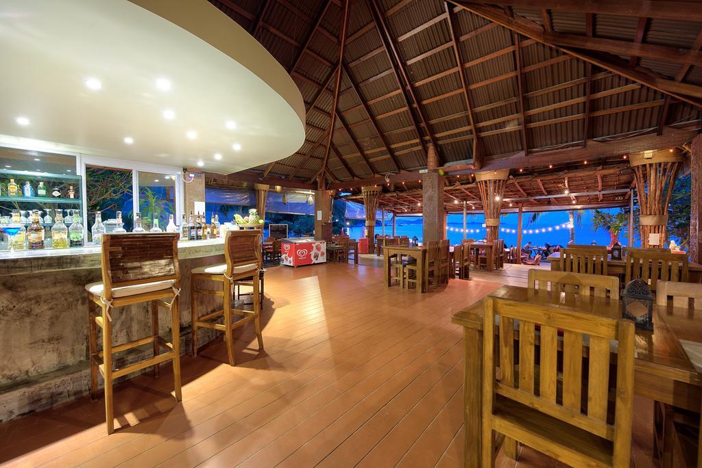 Crystal Bay Yacht Club Beach Resort Lamai Beach  Exterior foto